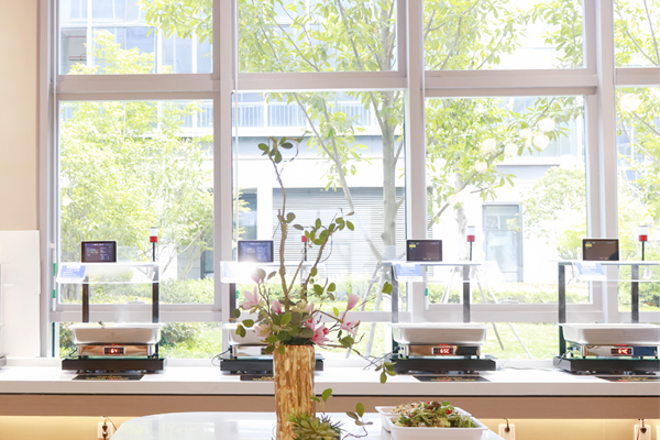 探索智慧餐廳新型消費(fèi)業(yè)態(tài)