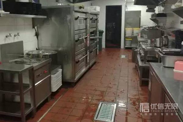 對(duì)于餐廳廚房的衛(wèi)生都有哪些要求？