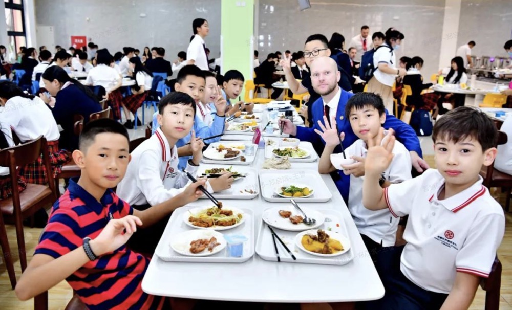 智慧食堂解決什么類型的食堂？智慧食堂到底是什么?